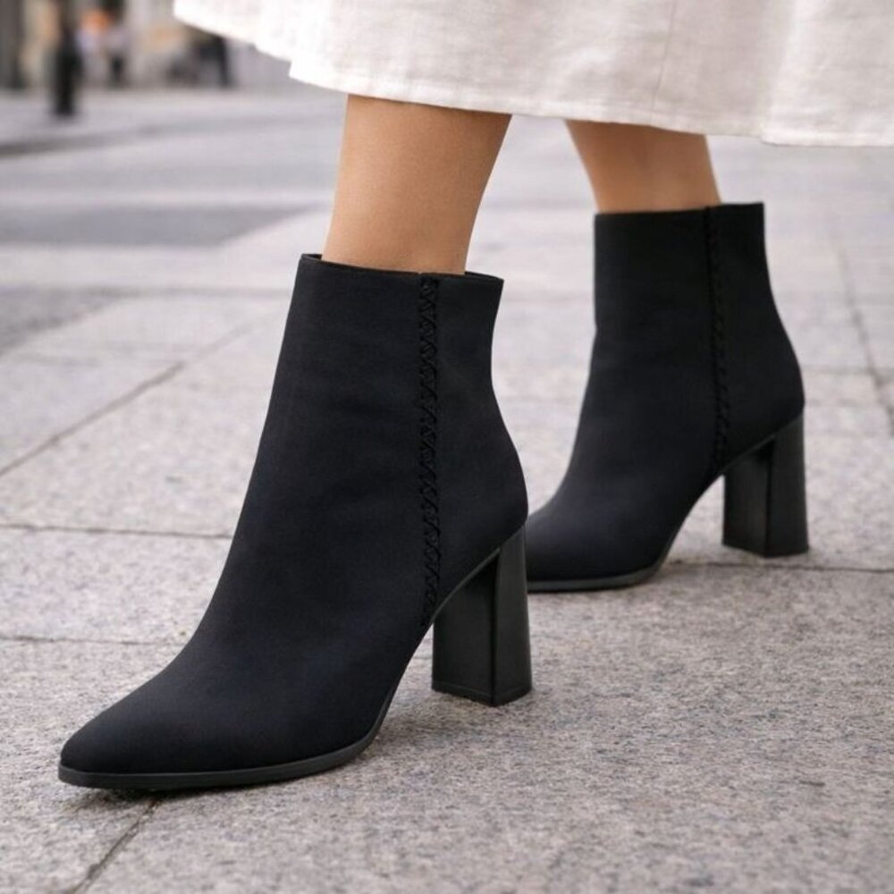 Vintage Y2K Bootalinos Rheba Knit Booties Square Heel Size 10